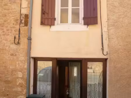 duravel - maison de village de 110 m2  comprenant rez de cha