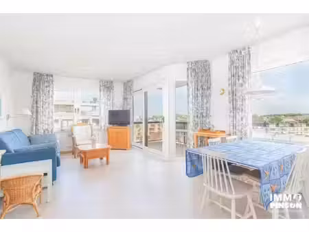 zonnig appartement met wijds uitzicht