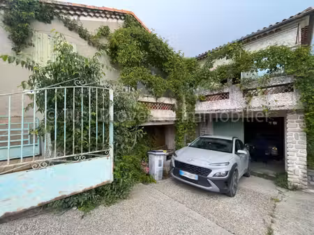 maison caromb 6 pièces avec garage sur 330 m² de terrain.