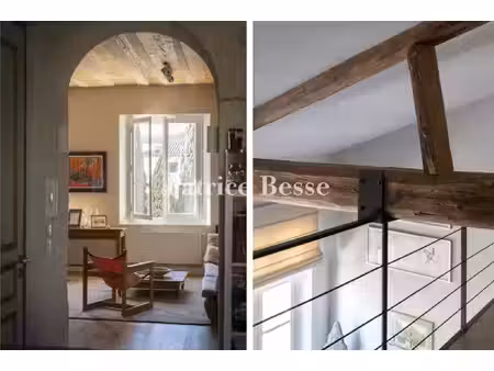 en avignon  sur la place crillon  dans un hôtel particulier du 18e s.  un appartement...