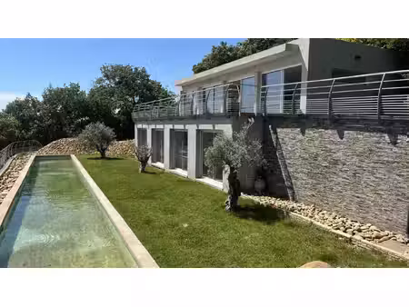 villa contemporaine avec vues imprenables