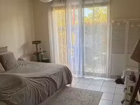 appartement à louer 1 pièce 22.63 m² - niort (79) - 379€