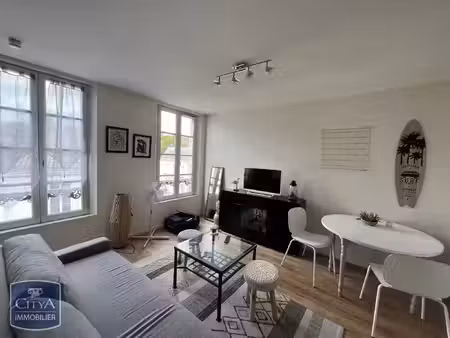 appartement à louer 2 pièces 28.1 m² - la rochelle (17) - 757€