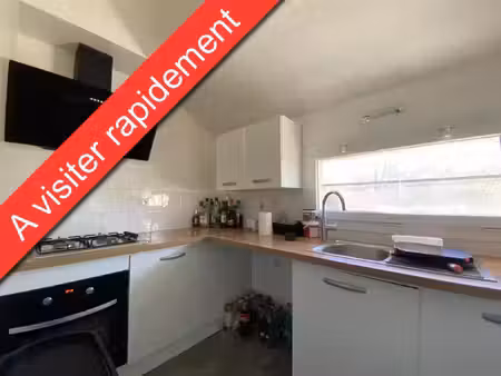 maison à louer 4 pièces 73.48 m² - port-saint-louis-du-rhône (13) - 1 011€