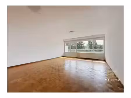 appartement à louer à boulevard louis mettewie 89 molenbeek-saint-jean (rbx22909)