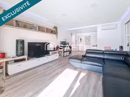 grand appartement récent t4 de 93 m² avec terrasse