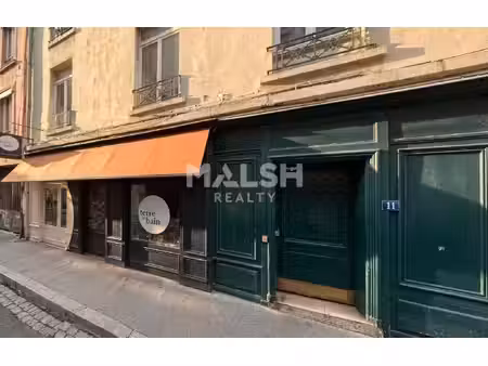 location local commercial 72m²