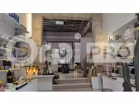 vente commerce beziers 34500 110m²