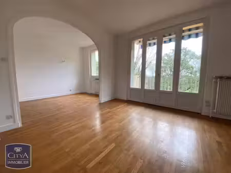 location appartement 4 pièces 74m² gleize 69400