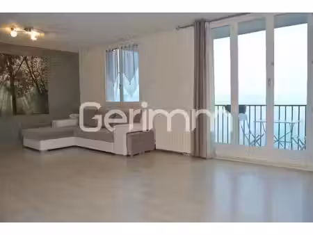 location appartement 3 pièces 77m² le pont de claix 38800