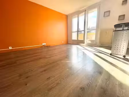 vente appartement 2 pièces 41.24 m² à lagny-sur-marne (77400)  152 000 €