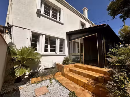 maison de ville - entièrement rénovée - idéal famille - jardin