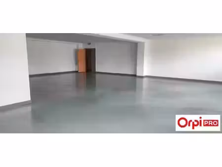 location bureaux saint-brieuc 22000 90m² à 939m²