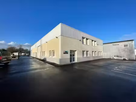 vente local d’activités treillieres 44119 716m²