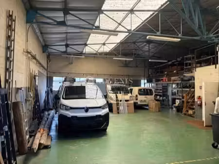 vente local d’activités blois 41000 384m²
