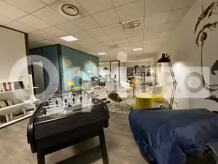 vente local d’activités vaulx en velin 69120 200m² à 982m²