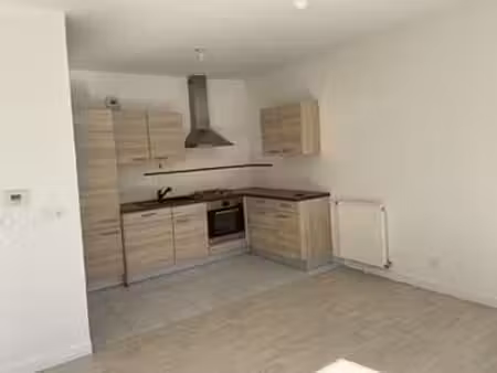 vente appartement 3 pièces à brest kerinou kerichen (29200) : à vendre 3 pièces / 65m² bre
