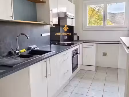 vente appartement 4 pièces 85 m2 à lourdes