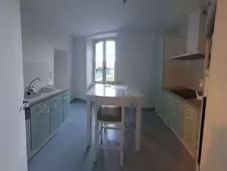 location maison meublé à laval le bourny (53000) : à louer meublé / 65m² laval le bourny
