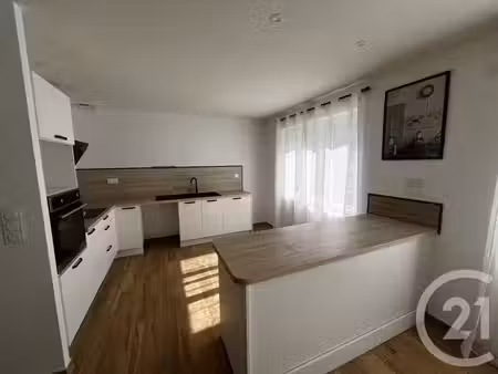 appartement t3 à louer - 3 pièces - 82 03 m2 - les pujols - 09 - midi-pyrenees