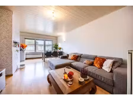 appartement te koop in deurne met 2 slaapkamers