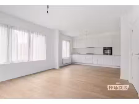 appartement te koop in oostende met 2 slaapkamers
