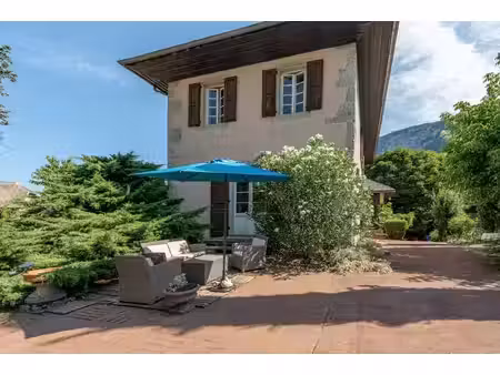 sonnaz – montagny 73000 | maison de caractère d'environ 180 m² avec parc arboré sur terrai