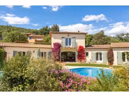 villa de luxe en vente le plan-de-la-tour  provence-alpes-côte d'azur