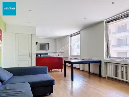 vendu chez nestenn annecy. si vous avez des projets d'achats ou de ventes  contactez nous 