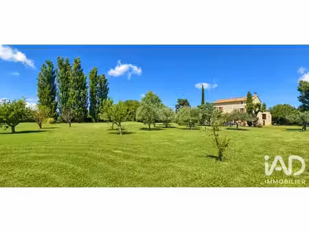 mas à sarrians (84260)