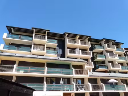 proche centre font-romeu - bel appartement studio-cabine 25 2 à vendre avec garage...