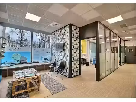 location locaux professionnels 600 m² à paris 19ème (75019)  18 917 €