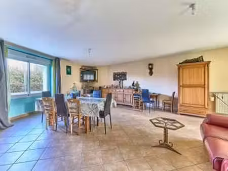 vente maison à saint-laurent-de-la-plaine (49290) : à vendre / 133m² saint-laurent-de-la-p