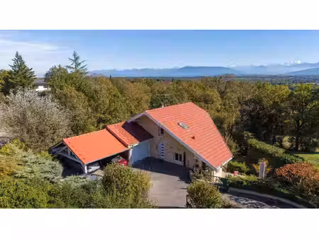 crozet – maison individuelle – nombreuses annexes  possibilité de studio indépendant ...