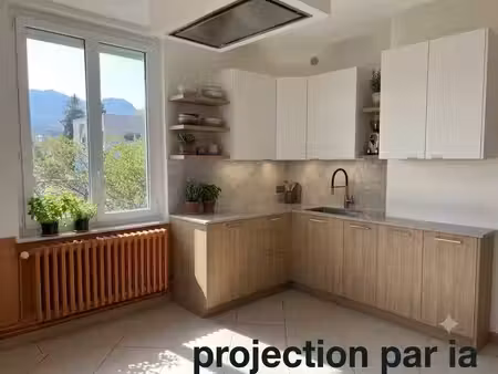 79 m² habitable + 42 m² potentiel loi carrez