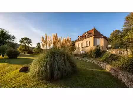 vente maison 4 pièces 112 m² à lherm (46150)  325 000 €