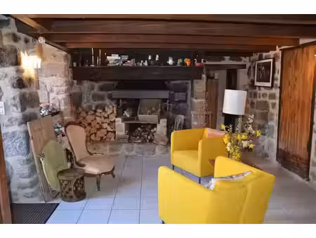 vente ferme 266 m² à saint-genest-lachamp (07160)  329 000 €