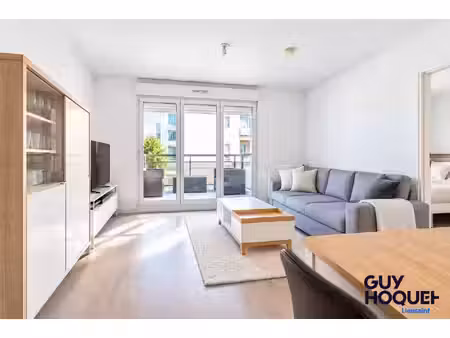 appartement lieusaint 2 pièce(s) avec terrasse et 2 places de parking ! résidence récente 