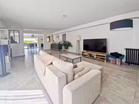 vente maison 6 pièces 218 m² à belberaud (31450)  515 000 €