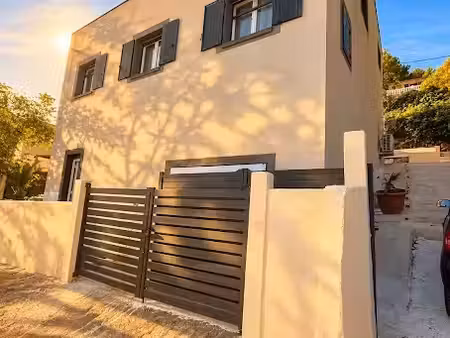 vente maison 5 pièces 212 m² à marseille 11ème (13011)  520 000 €