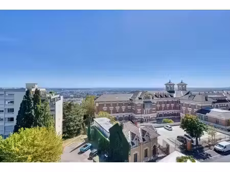 appartement de luxe 3 chambres en vente à lyon  france