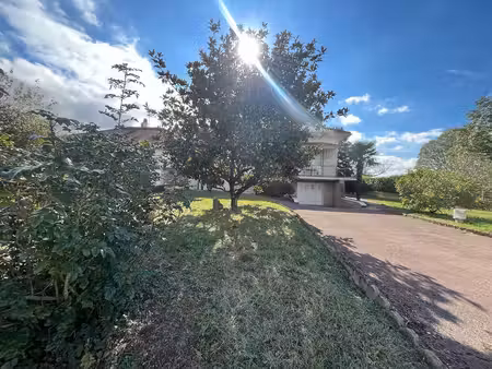 maison de luxe de 3 chambres en vente à corbas  france