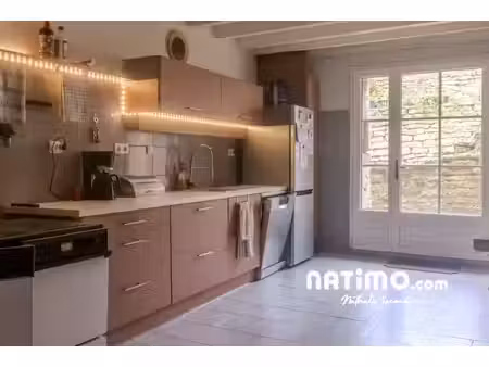 maison ancienne en pierre