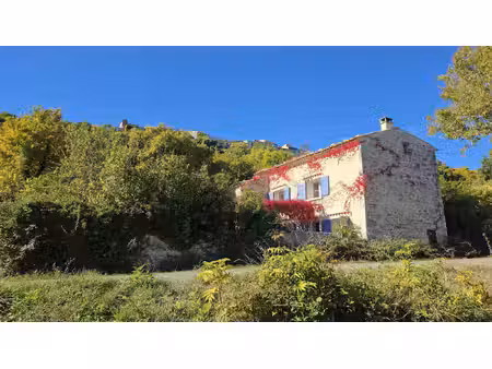 achat maison 4 pièces 79m² vacheres 04110