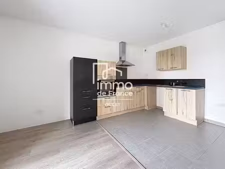 location appartement 3 pièces 74m²