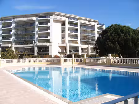 achat appartement 2 pièces 52m² cagnes sur mer 06800