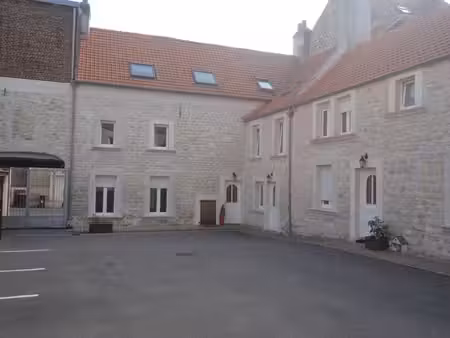 réf 4034 - maison/appartement triplex en hyper centre avec stationnement