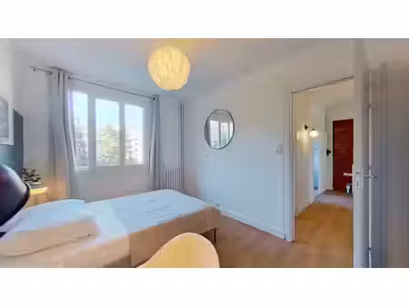 17 rue de l’abondance lyon 69003 - chambre 2 - t4 meublé – 525 €cc