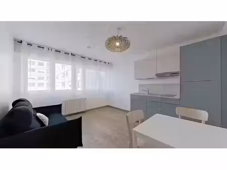 50 rue de la thibaudiere lyon 69007 - t1 meublé - 760 €cc