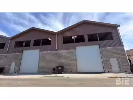 location local d’activités bordeaux 33100 334m² à 1045m²